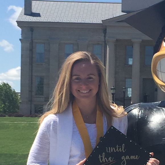 Meet your Posher, Meghan - Picture 1 of 1